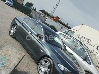 Gris / plata Usado 2013 BMW ActiveHybrid 5 Comfort Edition Berlina | 23.000 €