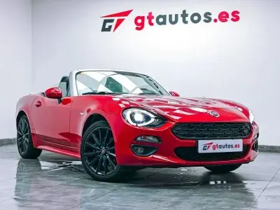 Usado Fiat 124 Spider Lusso 140 CV (102 kW) 2016 Rojo Descapotable