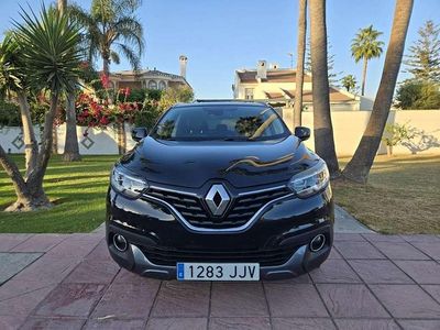 Negro Usado 2015 Renault Kadjar Zen SUV | 10.800 € (Un poco caro)