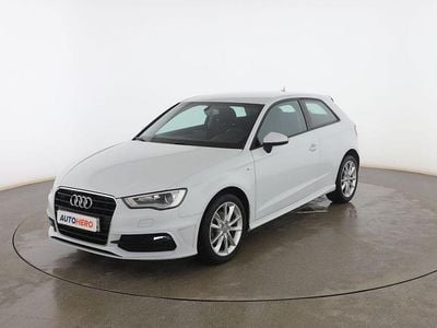Blanco Usado 2015 Audi A3 Attraction Berlina | 14.199 € (Precio justo)