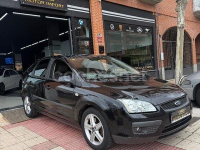 Negro Usado 2008 Ford Focus Trend Berlina | 3990 € (Precio justo)
