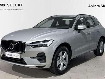 Plateado Usado 2023 Volvo XC60 Core SUV | 40.900 € (Precio justo)