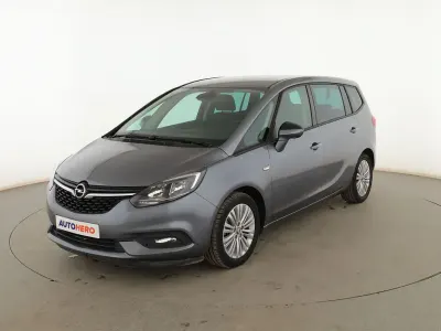 Usado Opel Zafira Tourer Selective 136 CV (100 kW) 2019 Gris Monovolumen