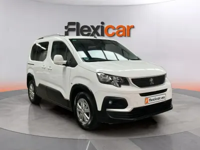 Usado Peugeot Rifter Active 131 CV (96 kW) 2020 Blanco Monovolumen