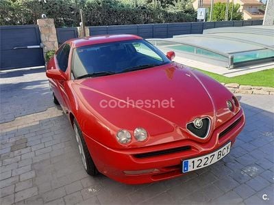 Rojo Usado 2000 Alfa Romeo GTV Coupe | 5000 €