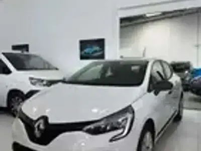 Usado Renault Clio 86 CV (63 kW) 2020 Blanco Utilitario