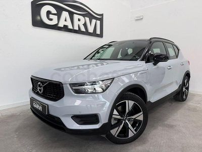 Usado Volvo XC40 R-Design 211 CV (155 kW) 2022 Gris / plata SUV
