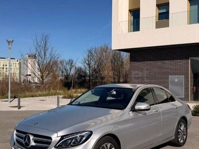 Usado Mercedes C220 170 CV (125 kW) 2015 Gris / plata Berlina