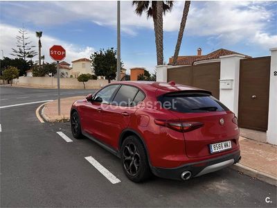Usado Alfa Romeo Stelvio 160 CV (117 kW) 2019 Rojo SUV