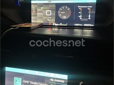 Usado Citroën Grand C4 Picasso Feel 120 CV (88 kW) 2018 Gris / plata Monovolumen