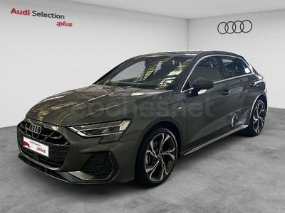 Usado Audi A3 S-Line 204 CV (150 kW) 2025 Gris / plata Berlina