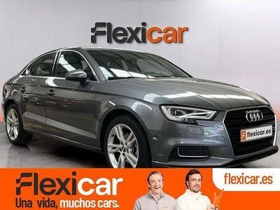 Usado Audi A3 Design 116 CV (85 kW) 2019 Gris Berlina