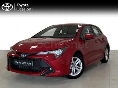 Usado Toyota Corolla Active 122 CV (89 kW) 2021 Rojo Berlina
