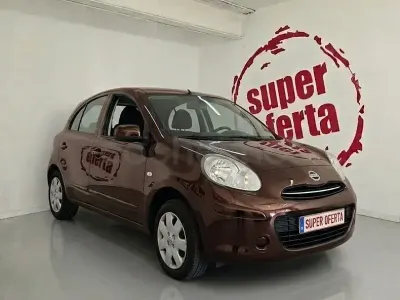 Usado Nissan Micra Tekna 80 CV (58 kW) 2011 Marrón Utilitario