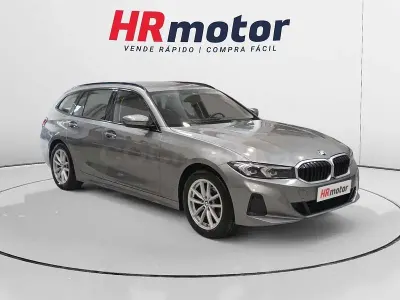 Usado BMW 318 Shadowline 150 CV (110 kW) 2023 Gris / plata Familiar