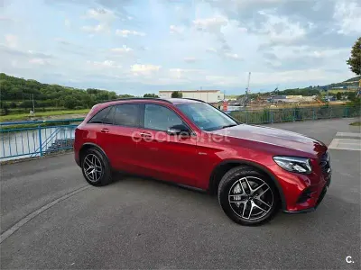 Usado Mercedes GLC43 AMG 367 CV (269 kW) 2017 Granate SUV