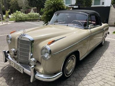 Beige Usado 1963 Mercedes 220 Descapotable | 105.000 €