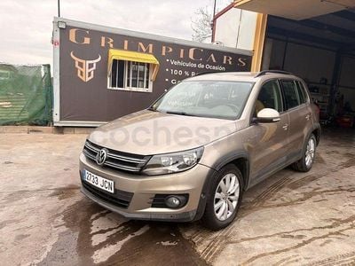 Usado VW Tiguan 110 CV (80 kW) 2015 Gris / plata SUV