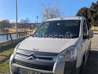 Usado Citroën Berlingo Tonic 75 CV (55 kW) 2012 Blanco Monovolumen