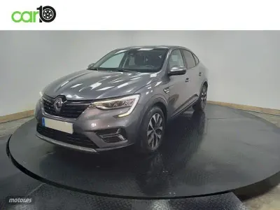 Usado Renault Arkana Business 145 CV (106 kW) 2022 Gris SUV