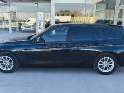 Usado BMW 316 116 CV (85 kW) 2018 Negro Familiar