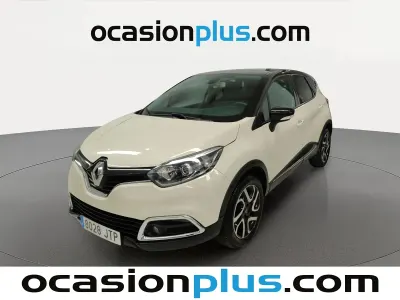 Usado Renault Captur Zen 90 CV (66 kW) 2016 Beige SUV