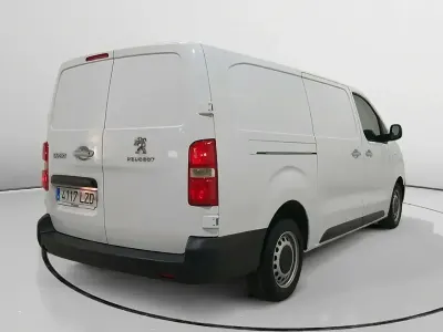 Usado Peugeot Expert Premium 102 CV (75 kW) 2022 Blanco Van