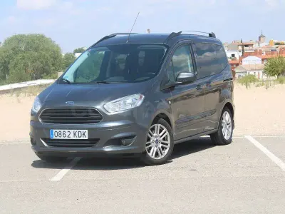 Usado Ford Tourneo Courier