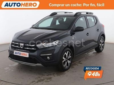 Gris Usado 2022 Dacia Sandero Comfort Berlina | 15.899 € (Un poco caro)