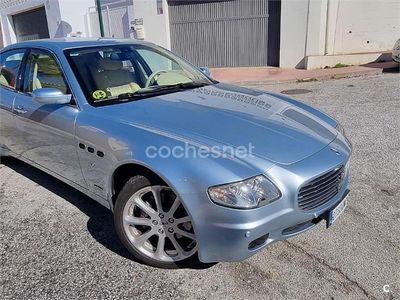 Usado Maserati Quattroporte 400 CV (294 kW) 2005 Azul Berlina