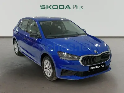 Usado Skoda Fabia Ambition 95 CV (69 kW) 2023 Azul Utilitario