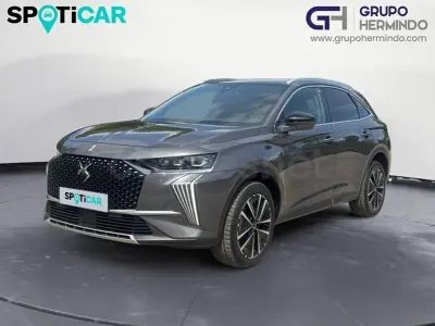 Usado DS Automobiles DS7 Crossback Rivoli 130 CV (95 kW) 2023 Gris / plata SUV
