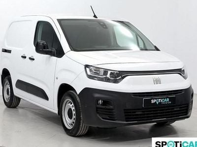 Usado Fiat Doblò 110 CV (80 kW) 2024 Monovolumen