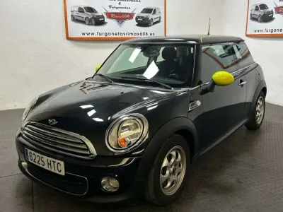 Usado Mini ONE 98 CV (72 kW) 2013 Negro Utilitario