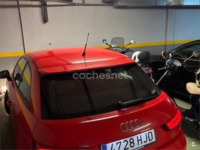 Usado Audi A1 Ambition 90 CV (66 kW) 2012 Rojo Berlina