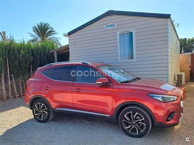 Usado MG ZS Luxury 106 CV (77 kW) 2023 Rojo SUV