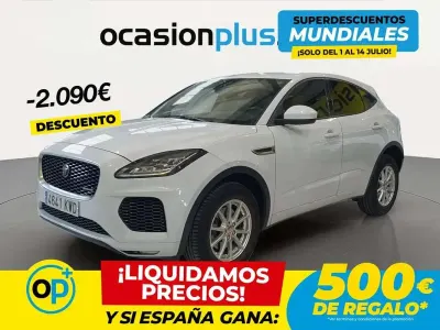 Usado Jaguar E-Pace R-Dynamic 150 CV (110 kW) 2019 Blanco SUV