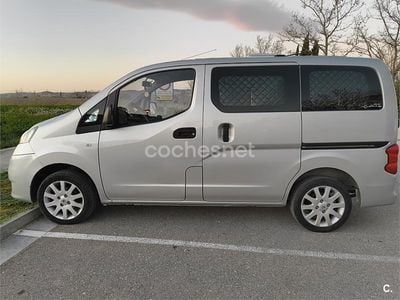 Usado Nissan NV200 Comfort 90 CV (66 kW) 2013 Gris / plata Monovolumen