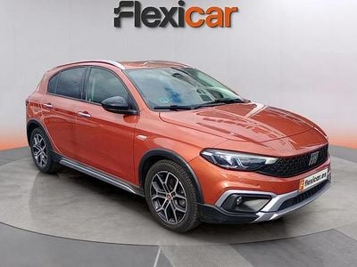 Usado Fiat Tipo Life 102 CV (75 kW) 2021 Naranja Familiar