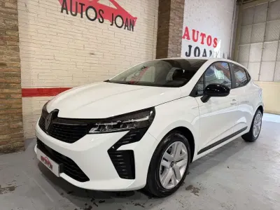 Nuevo Renault Clio Evolution 101 CV (74 kW) 2025 Blanco Utilitario