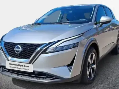 Usado Nissan Qashqai Style Edition 158 CV (116 kW) 2024 Diamond silver SUV