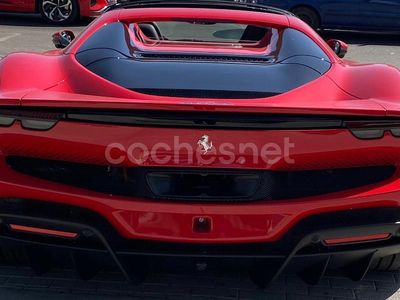 Nuevo Ferrari 296 830 CV (610 kW) 2025 Rojo Coupe