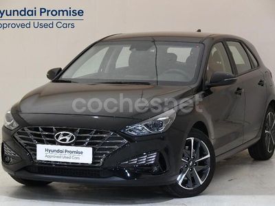 Blanco Usado 2024 Hyundai i30 Berlina | 18.990 € (Precio justo)