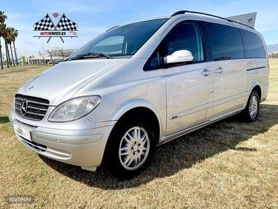 Usado Mercedes Viano 150 CV (110 kW) 2009 Plateado Monovolumen