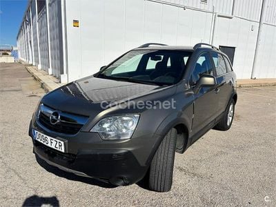 Usado Opel Antara Cosmo 150 CV (110 kW) 2008 Marrón SUV