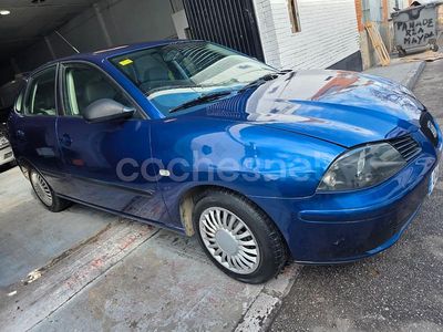 Azul Usado 2003 Seat Ibiza Stella Berlina | 2450 € (Precio justo)