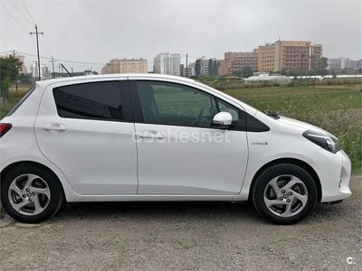 Blanco Usado 2016 Toyota Yaris Berlina | 15.000 €