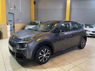 Usado Citroën C3 Feel 82 CV (60 kW) 2019 Gris / plata Utilitario