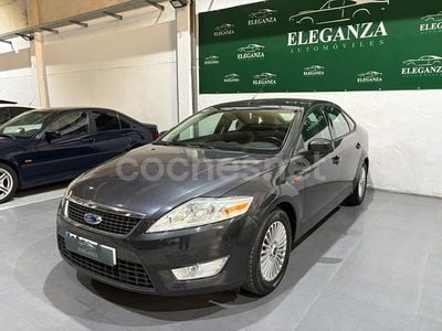 Gris / plata Usado 2010 Ford Mondeo Berlina | 6490 € (Un poco caro)