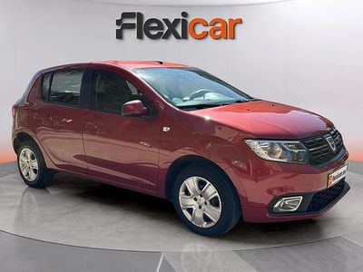 Rojo Usado 2017 Dacia Sandero Lauréate Utilitario | 11.090 € (Precio justo)